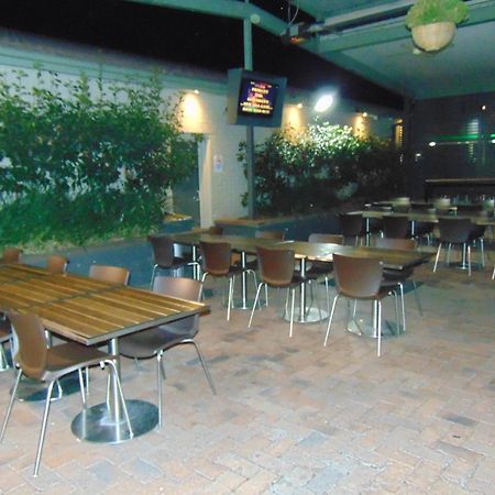 Walshs Hotel Queanbeyan Exterior foto