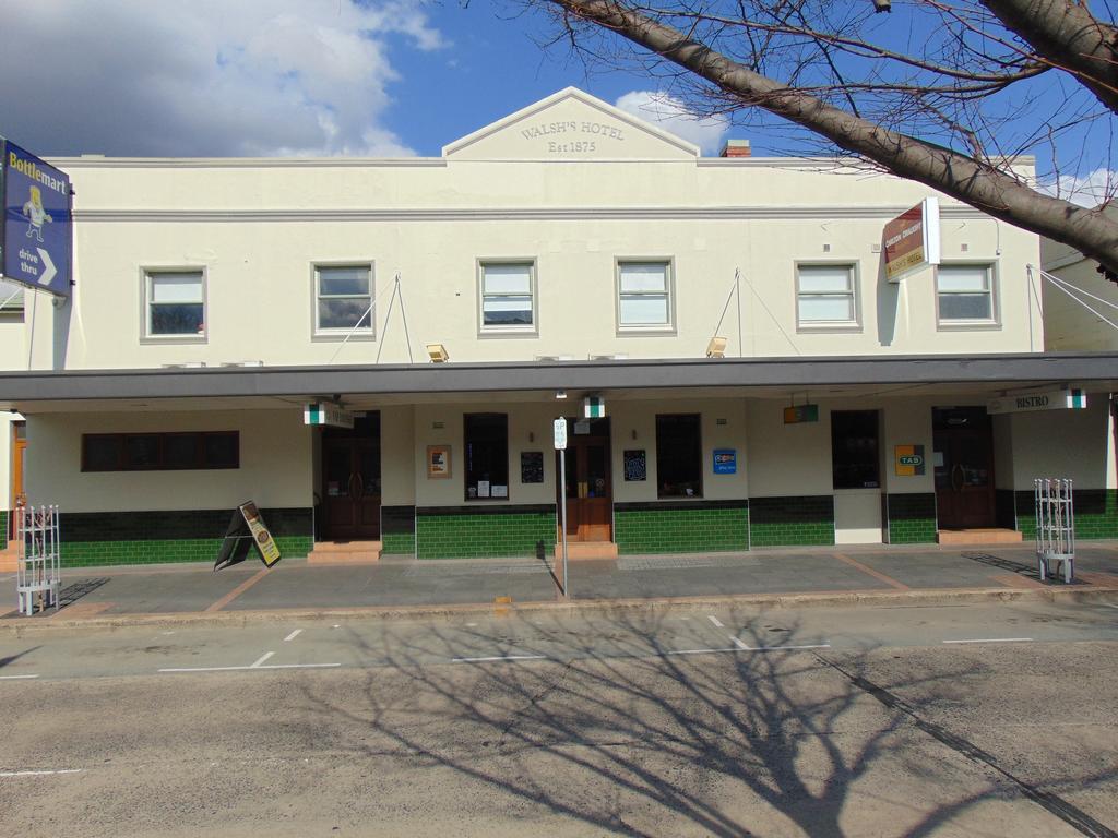 Walshs Hotel Queanbeyan Exterior foto